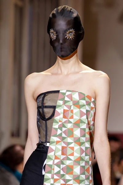 Look 6